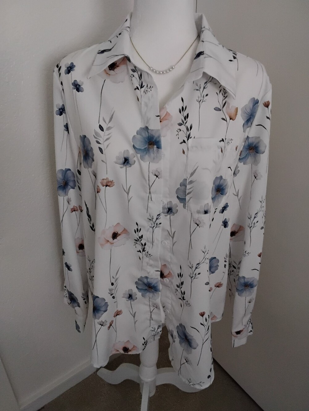 Gekcm Floral Print Button Up Blouse.